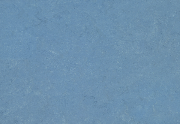 Gerflor DLW Marmorette NEOCARE™ 0122 Fluffy Blue Linoleum Bahnware 2,5 mm
